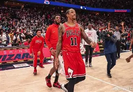 爱游戏-刘翔怒砍21分风云突变克里夫兰骑士集结日绝杀压哨，今晨深圳男篮调整名单以备全明星赛看傻球迷